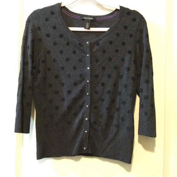 Bundle - Medium cardigans - Picture 1 of 7